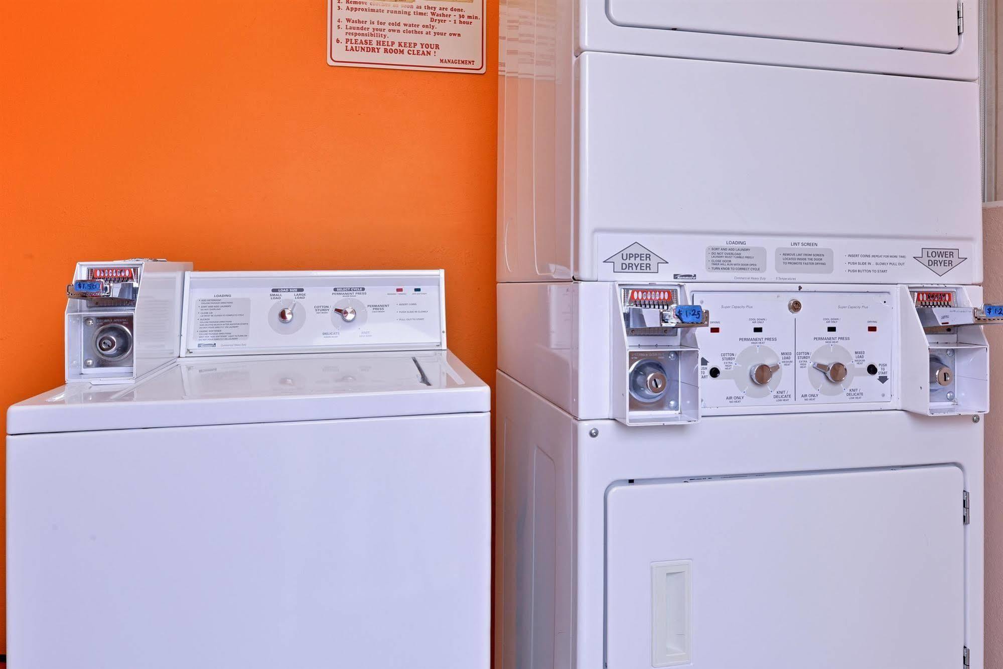 Americas Best Value Inn Eugene Zewnętrze zdjęcie